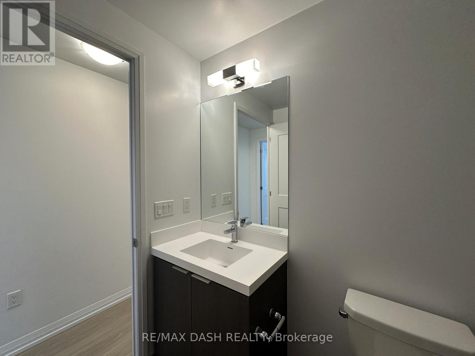 2009 - 25 Holly Street, Toronto, Ontario  M4S 0E3 - Photo 9 - C14096470