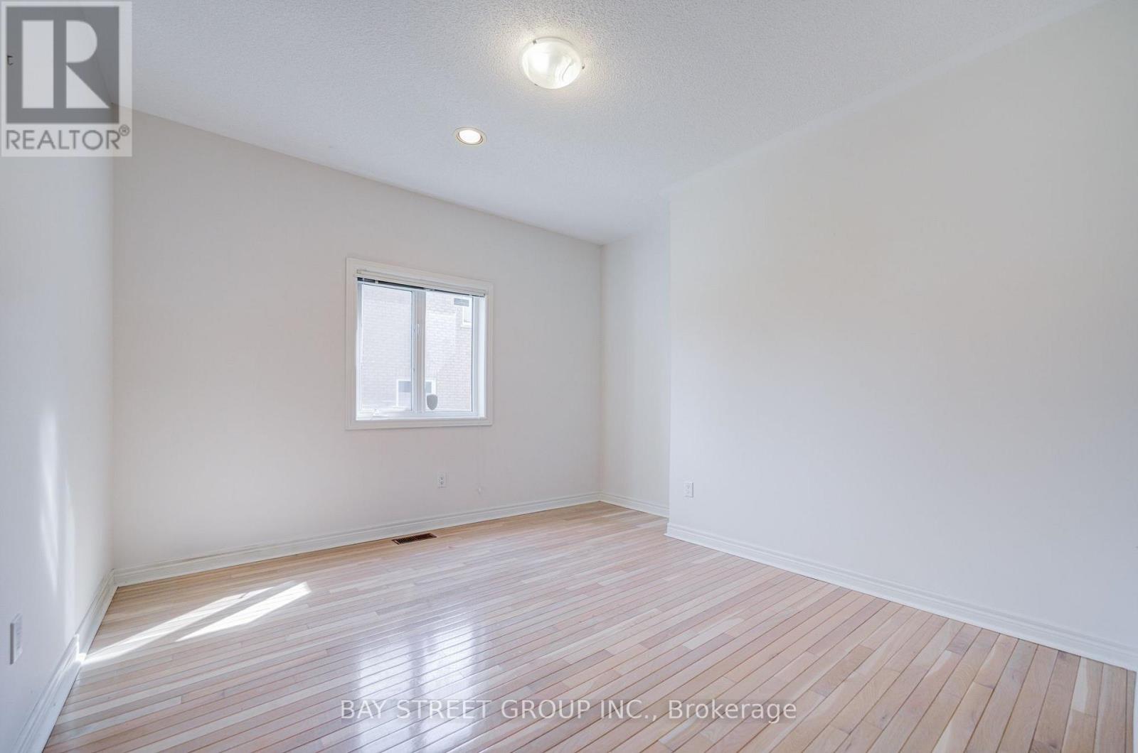 13 Pembrooke Road, Markham, Ontario  L6C 2L2 - Photo 21 - N14096416