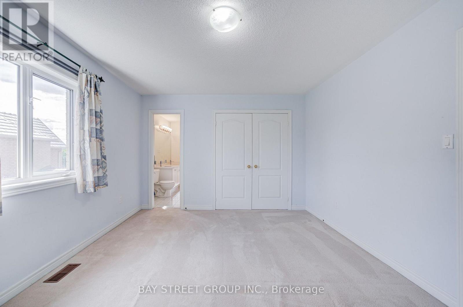 13 Pembrooke Road, Markham, Ontario  L6C 2L2 - Photo 35 - N14096416