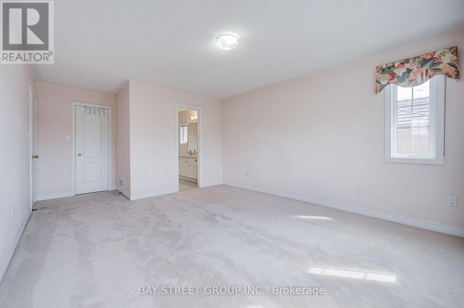 13 Pembrooke Road, Markham, Ontario  L6C 2L2 - Photo 38 - N14096416