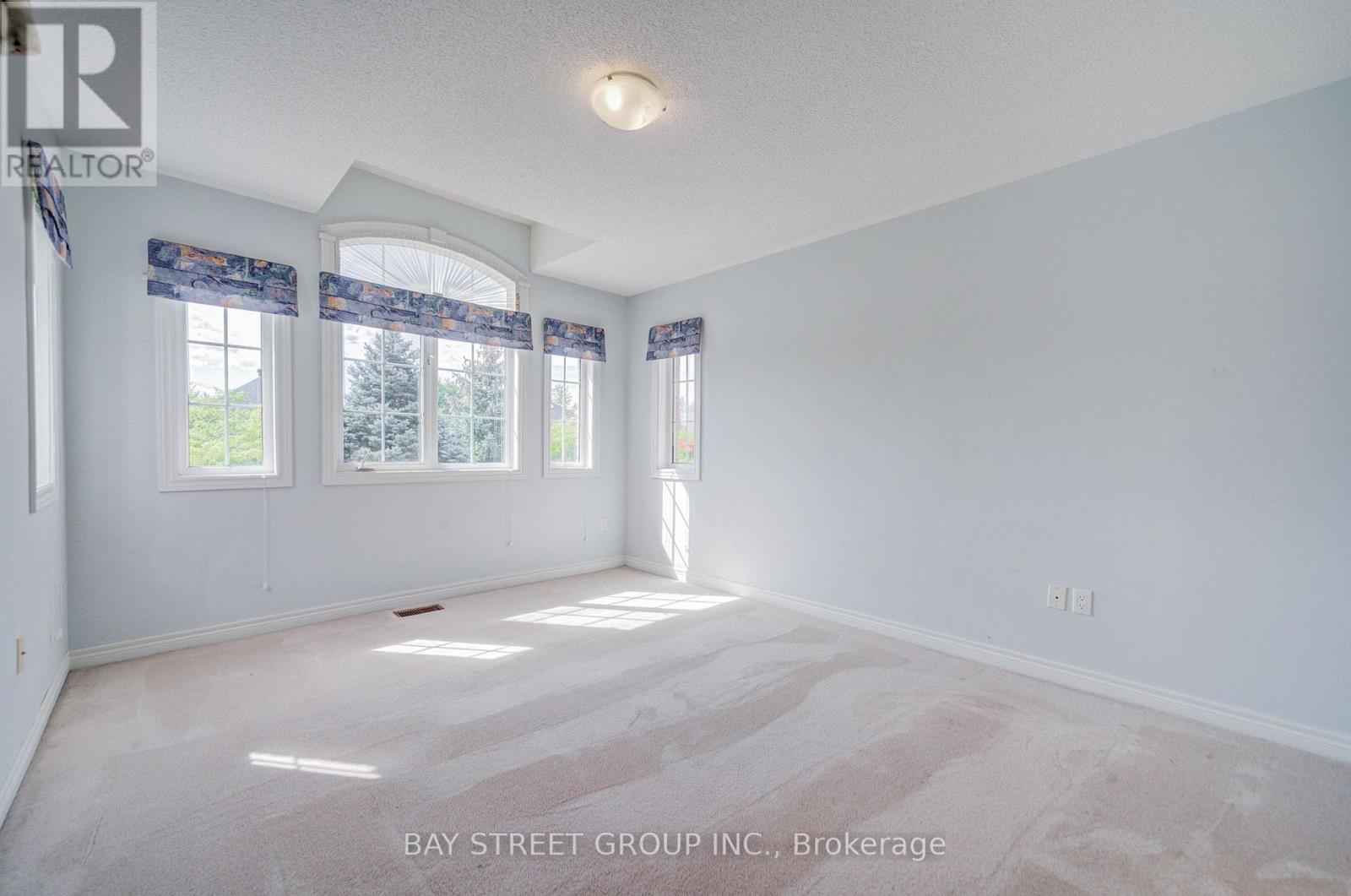 13 Pembrooke Road, Markham, Ontario  L6C 2L2 - Photo 40 - N14096416