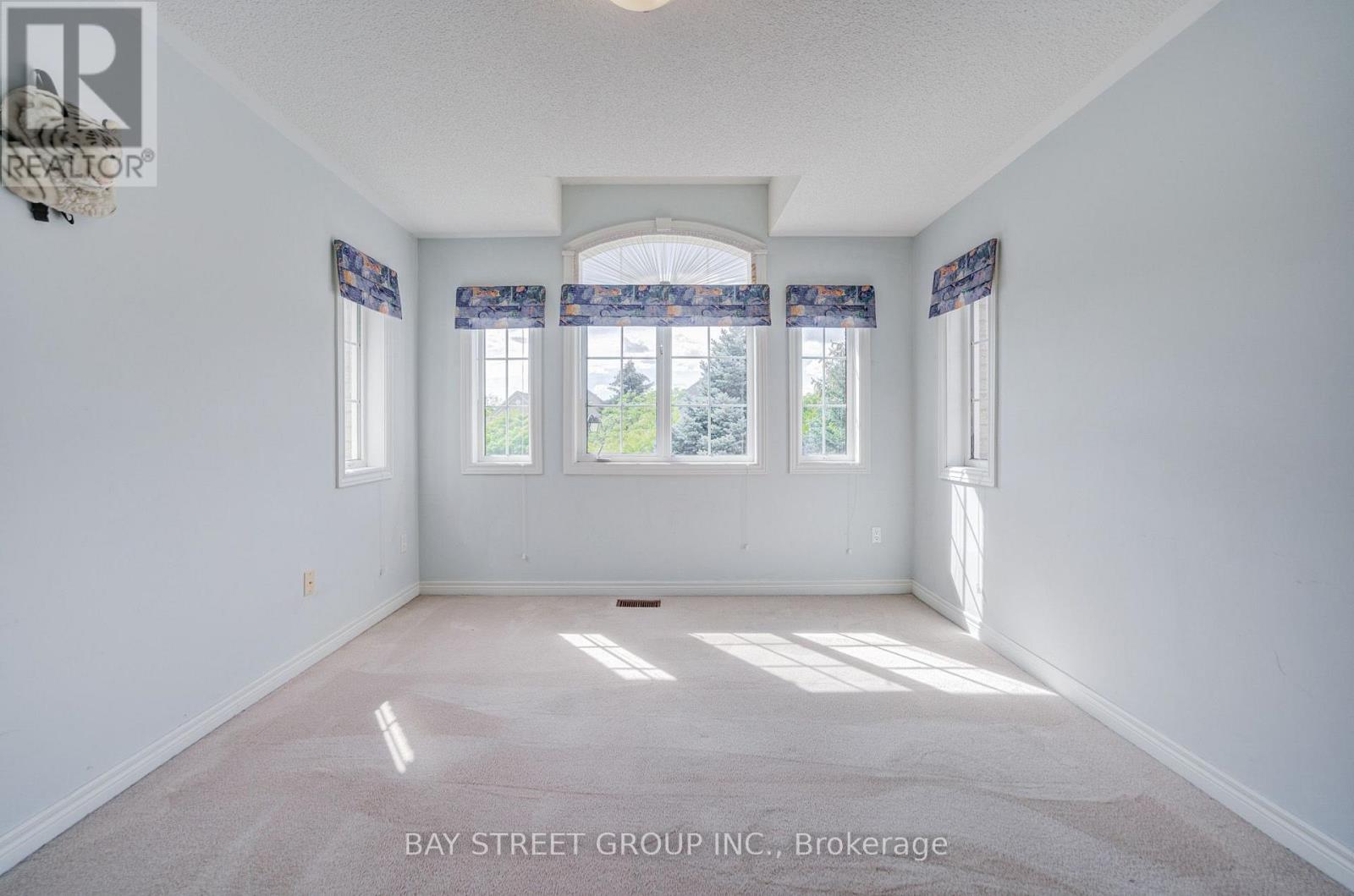 13 Pembrooke Road, Markham, Ontario  L6C 2L2 - Photo 41 - N14096416