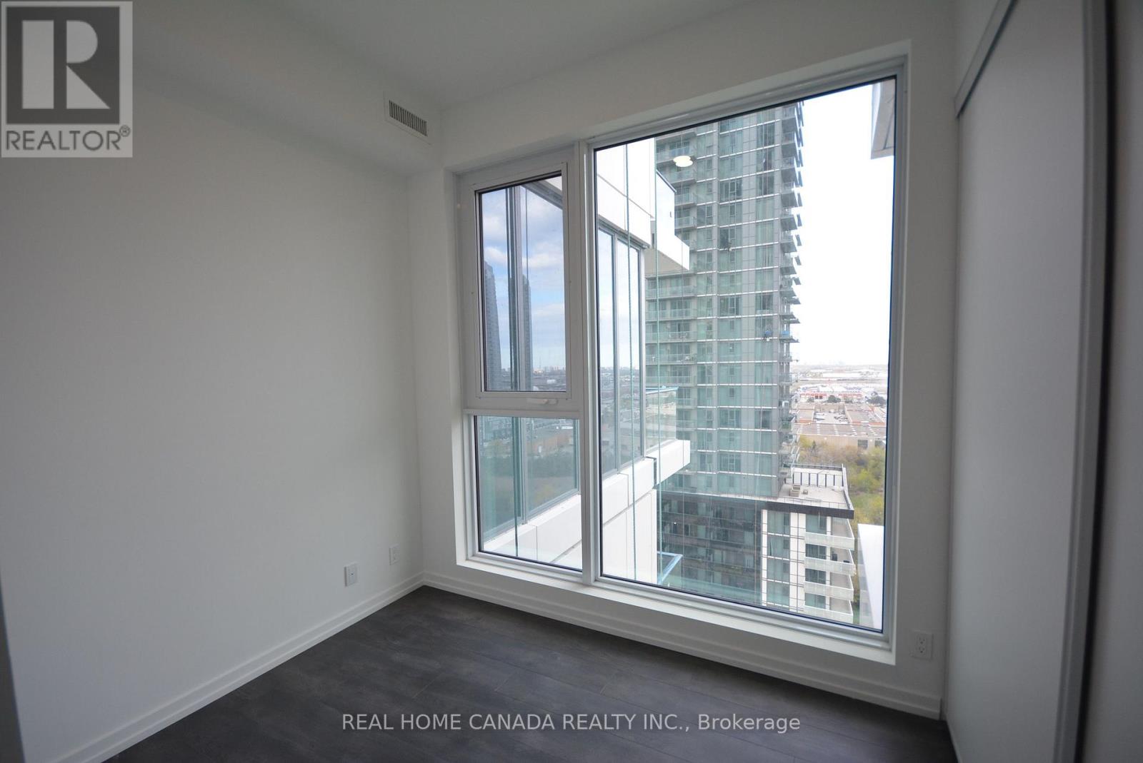 1712 - 7890 Jane Street, Vaughan, Ontario  L4K 0K9 - Photo 10 - N14096422