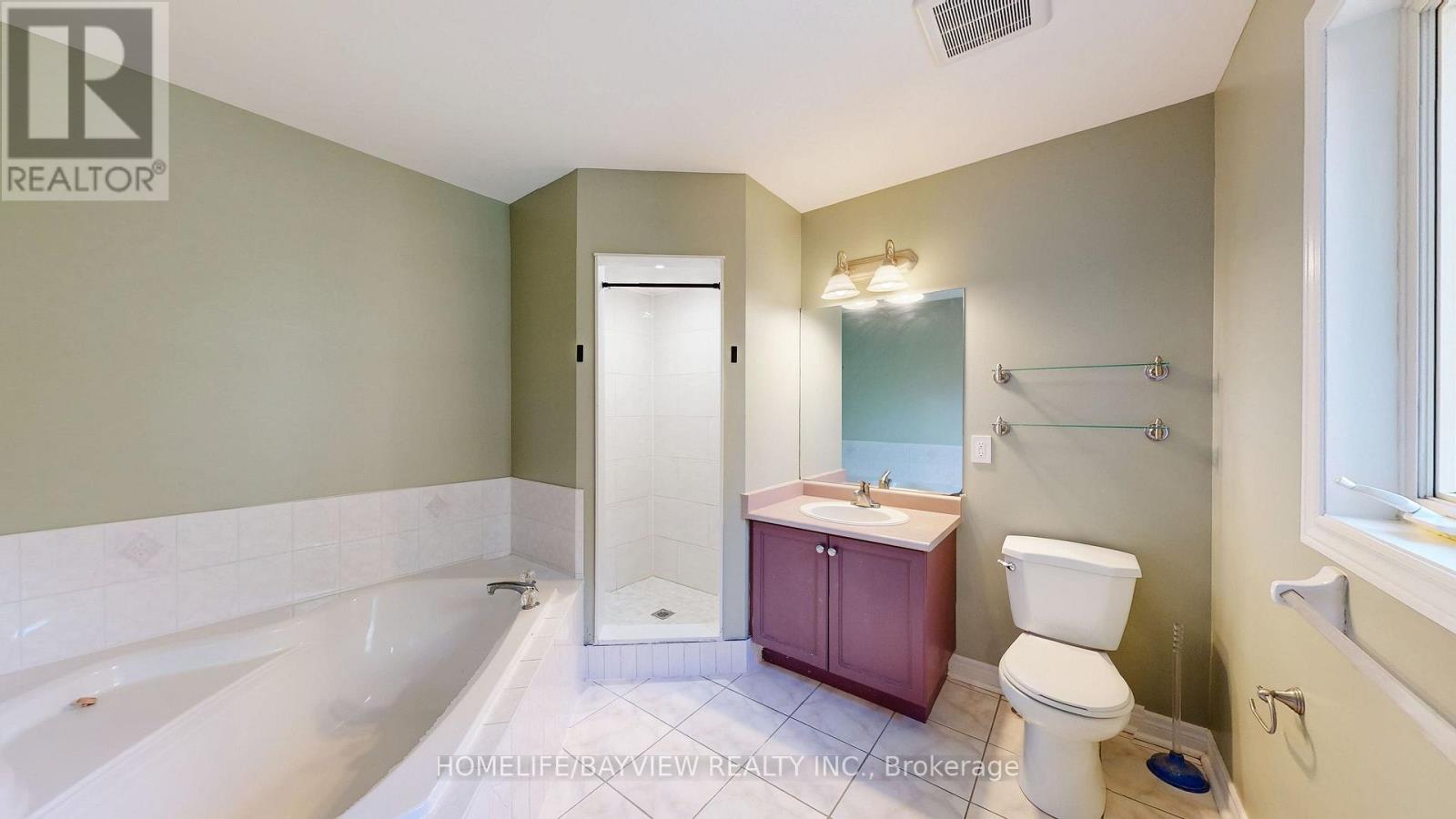 861 Surin Court, Newmarket, Ontario  L3Y 8R3 - Photo 19 - N14096442