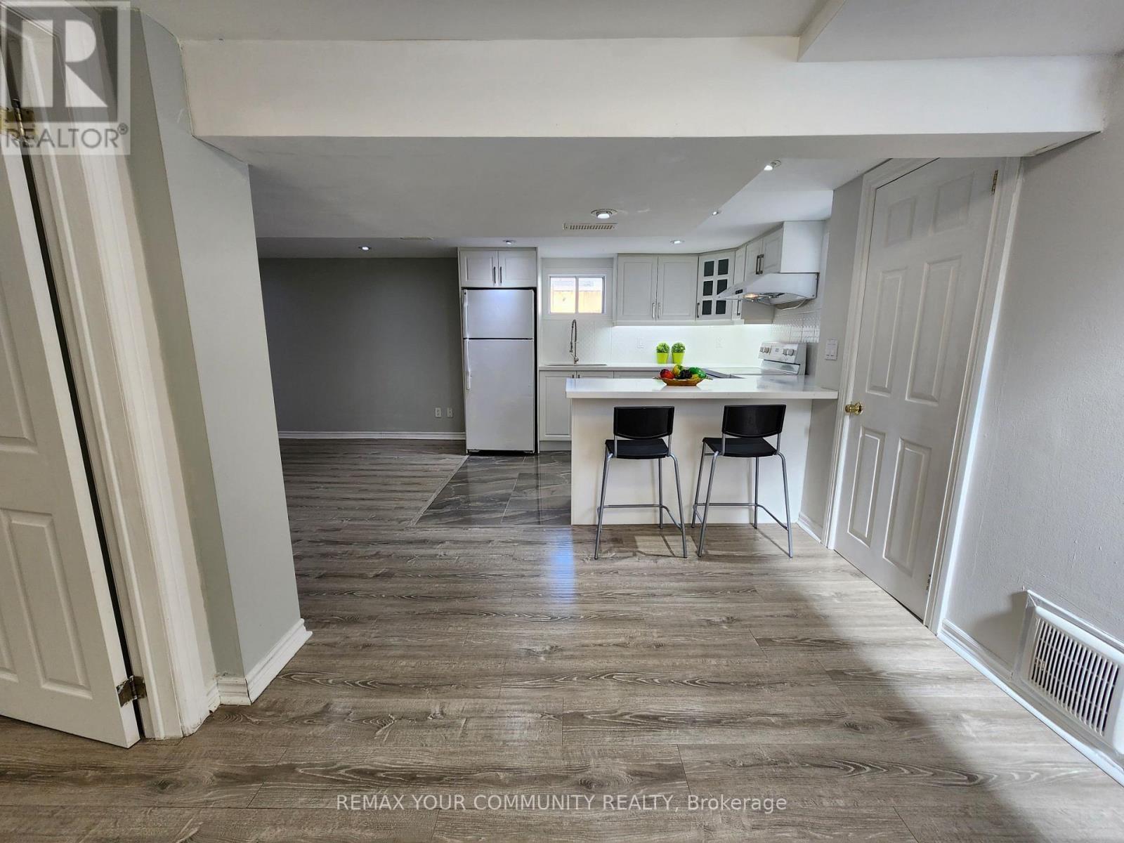 Lower Level - 387 Paliser Crescent N, Richmond Hill, Ontario  L4C 1R5 - Photo 4 - N14096456