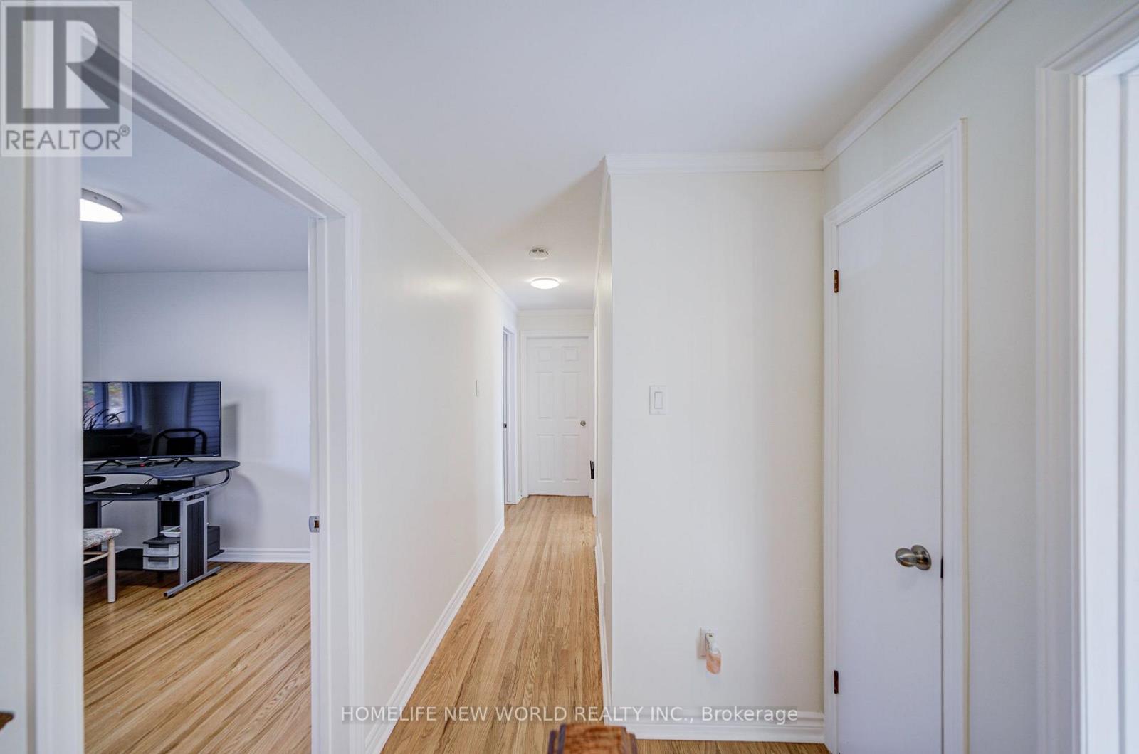 346 Melores Drive, Burlington, Ontario  L7L 4T8 - Photo 15 - W14096418