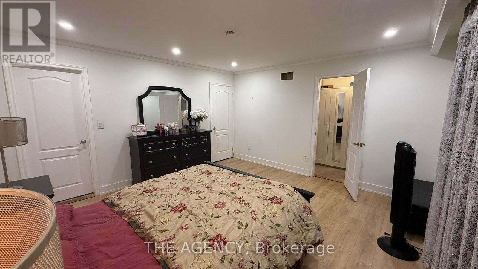 411 Laurier Avenue, Milton, Ontario L9T 3K7 - Photo 32 - W14096450