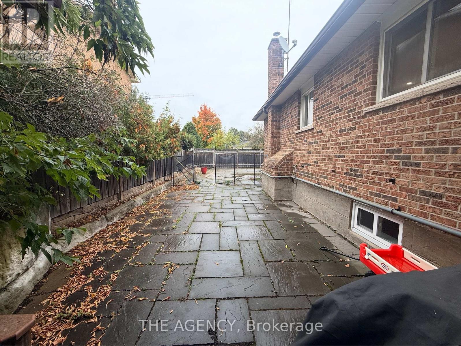411 Laurier Avenue, Milton, Ontario L9T 3K7 - Photo 49 - W14096450