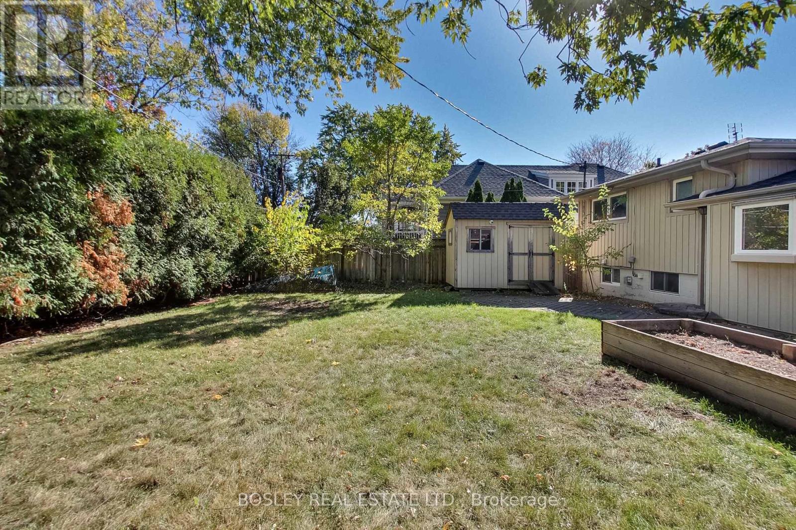 623 Thornwood Avenue, Burlington, Ontario  L7N 3B9 - Photo 33 - W14096484