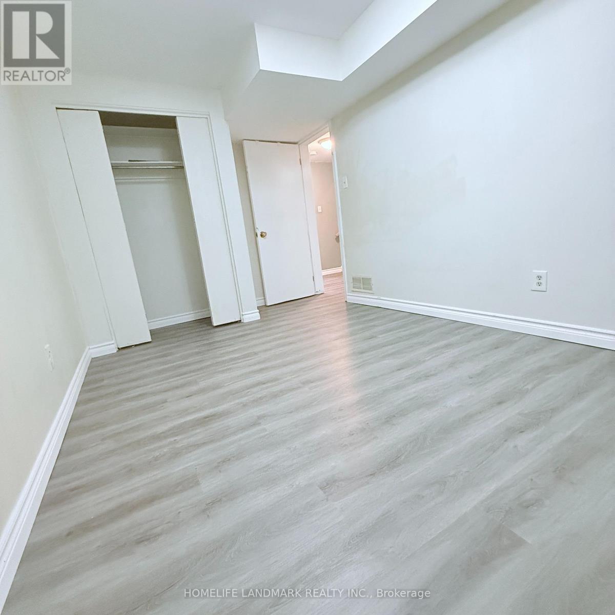 31 Country Club Drive, Hamilton, Ontario  L8K 5W4 - Photo 12 - X14096444