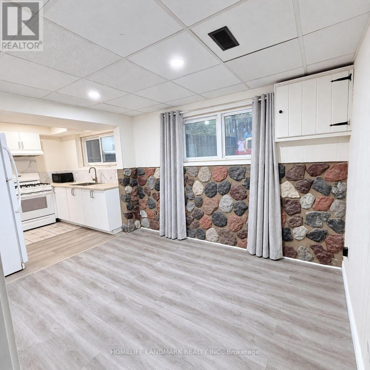 31 Country Club Drive, Hamilton, Ontario  L8K 5W4 - Photo 6 - X14096444
