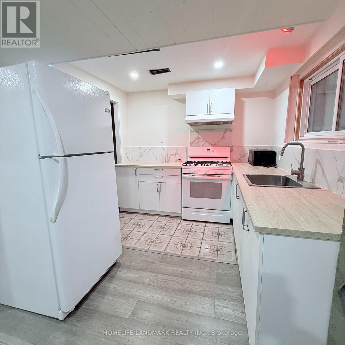 31 Country Club Drive, Hamilton, Ontario  L8K 5W4 - Photo 8 - X14096444