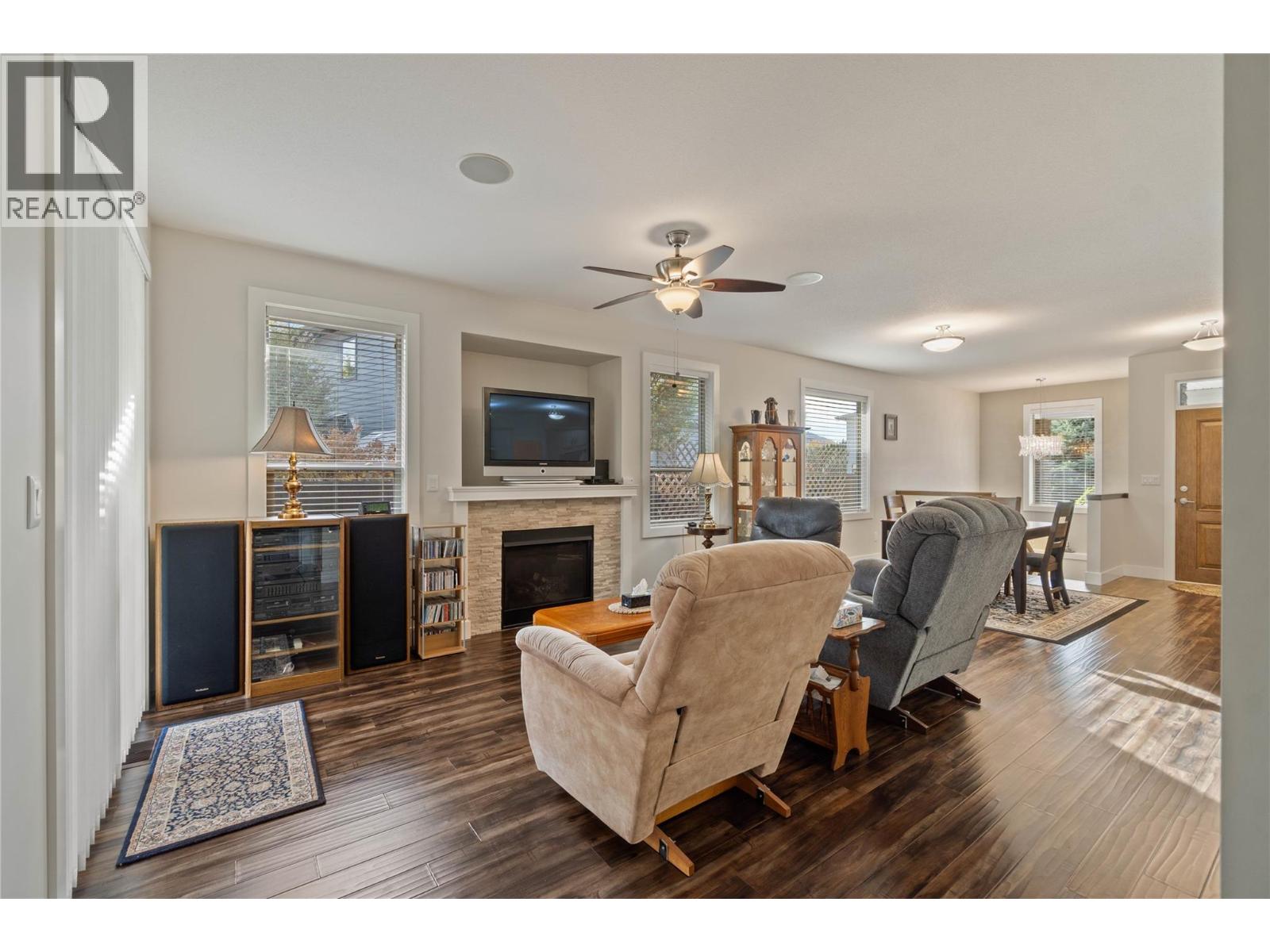 710 Hayward Place, Kamloops, British Columbia  V2B 0G1 - Photo 10 - 10404071