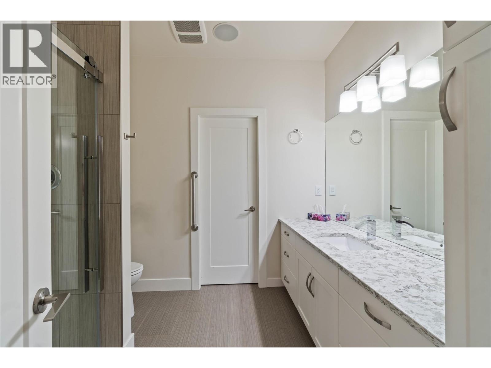 710 Hayward Place, Kamloops, British Columbia  V2B 0G1 - Photo 23 - 10404071
