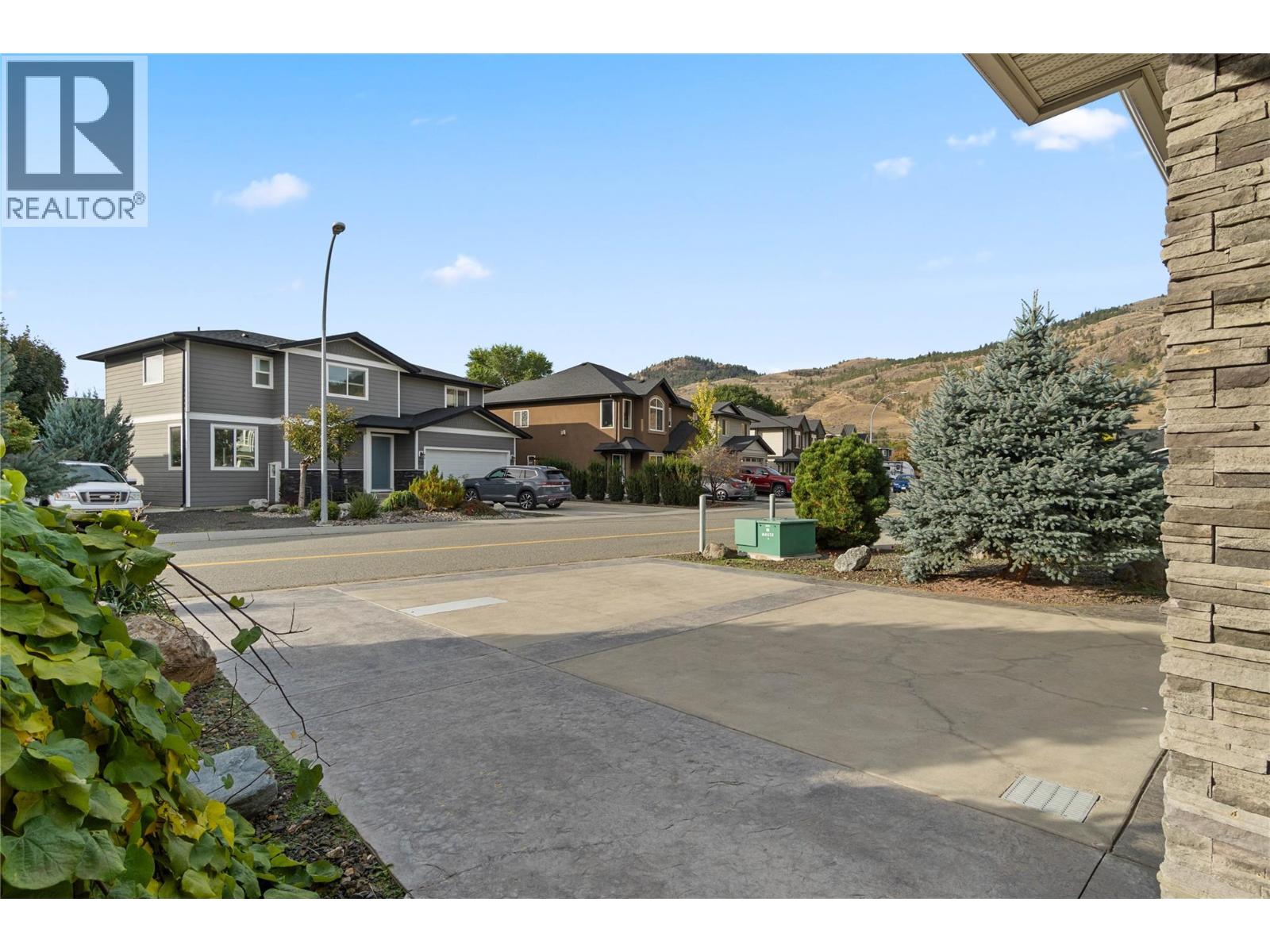 710 Hayward Place, Kamloops, British Columbia  V2B 0G1 - Photo 5 - 10404071