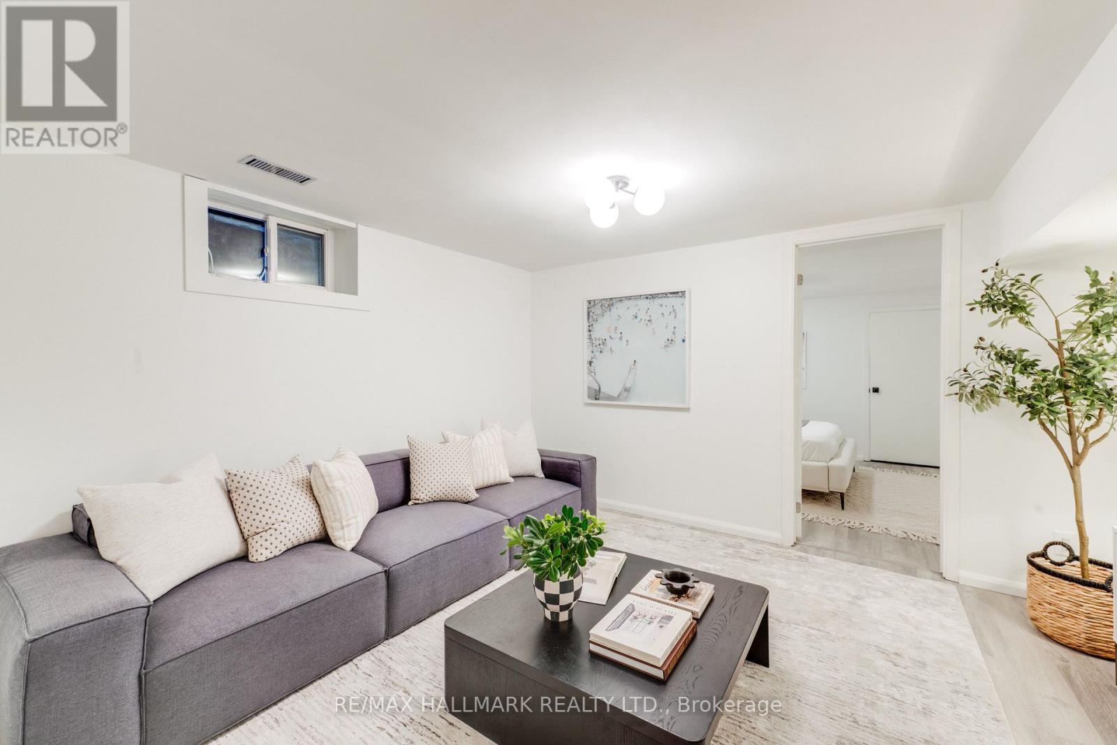 45 Sorauren Avenue, Toronto, Ontario M6R 2C8 - Photo 34 - W14096504