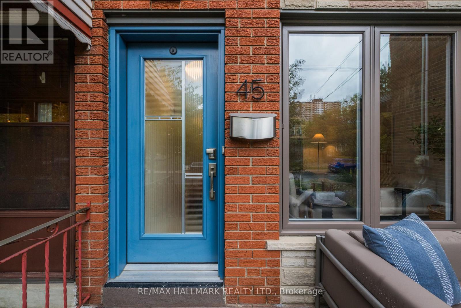 45 Sorauren Avenue, Toronto, Ontario M6R 2C8 - Photo 43 - W14096504