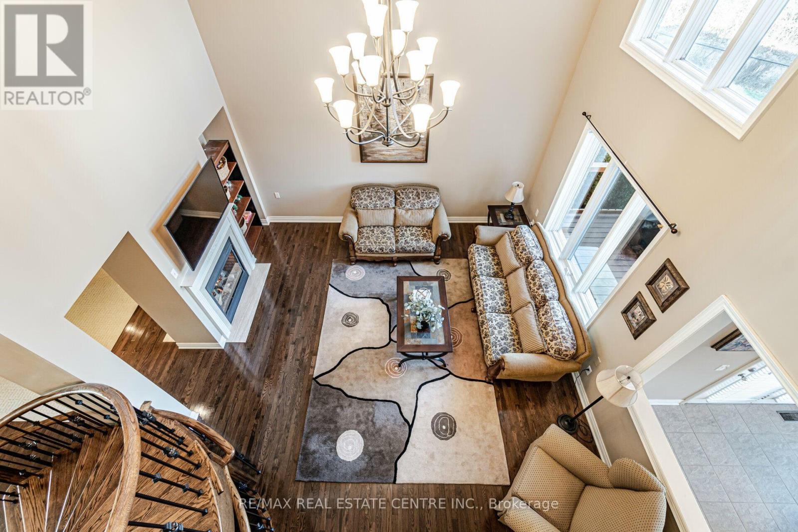 2327 Lyndhurst Drive, Oakville, Ontario  L6H 7V5 - Photo 13 - W14096516