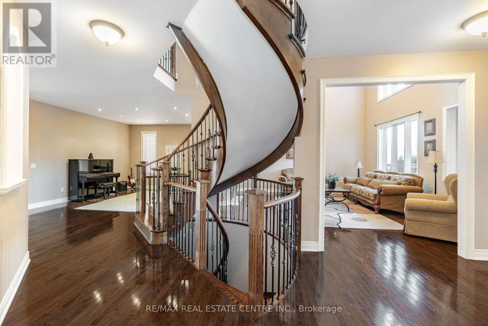 2327 Lyndhurst Drive, Oakville, Ontario  L6H 7V5 - Photo 28 - W14096516