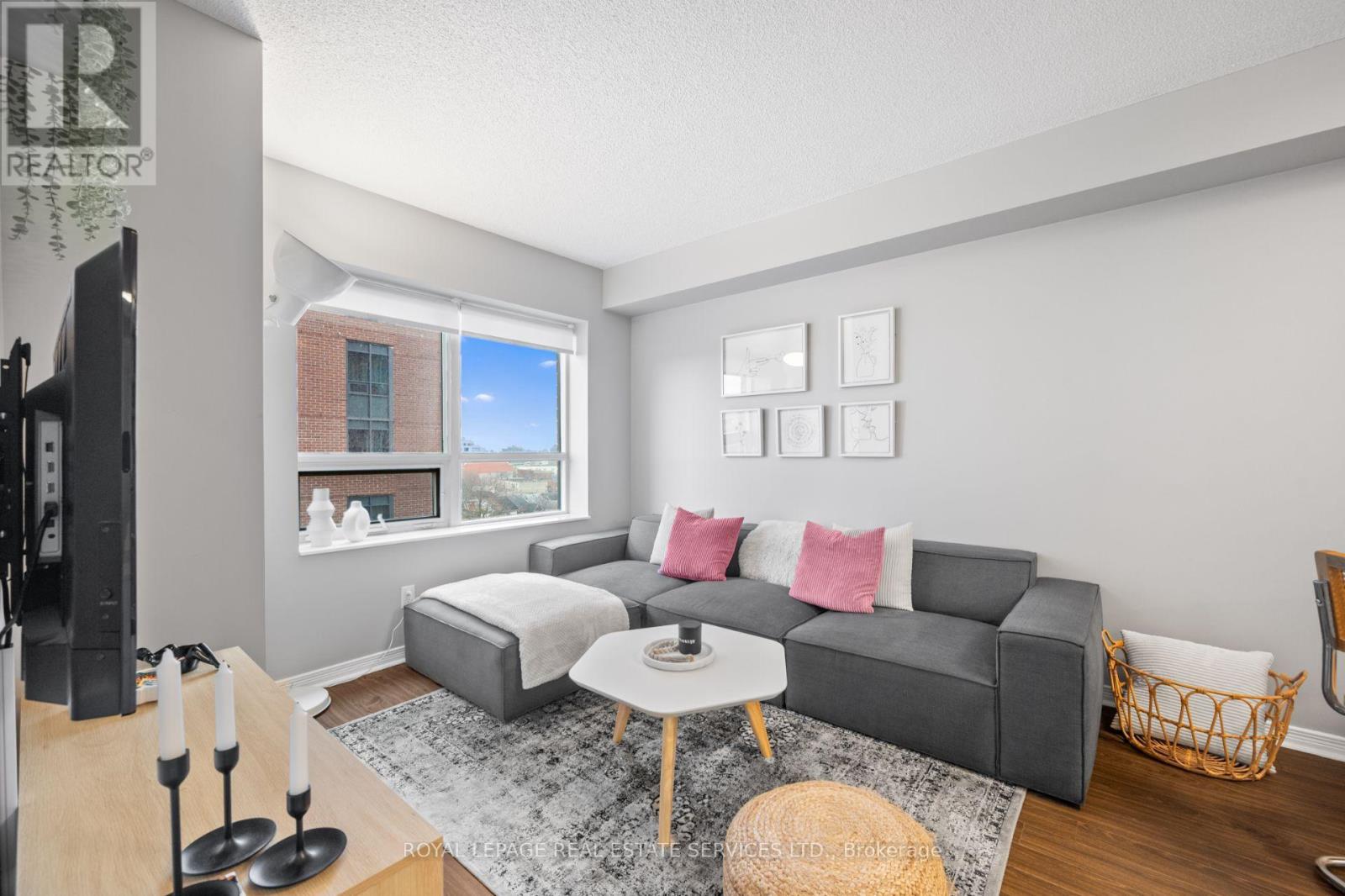834 - 60 Heintzman Street, Toronto (Junction Area), Ontario  M6P 5A1 - Photo 7 - W14096528