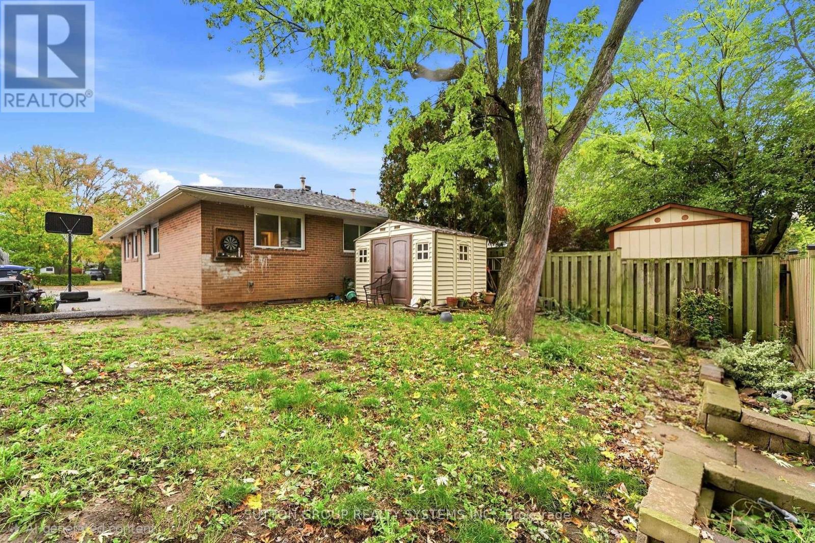 1916 Reiss Court, Mississauga, Ontario  L5J 3S3 - Photo 26 - W14096530
