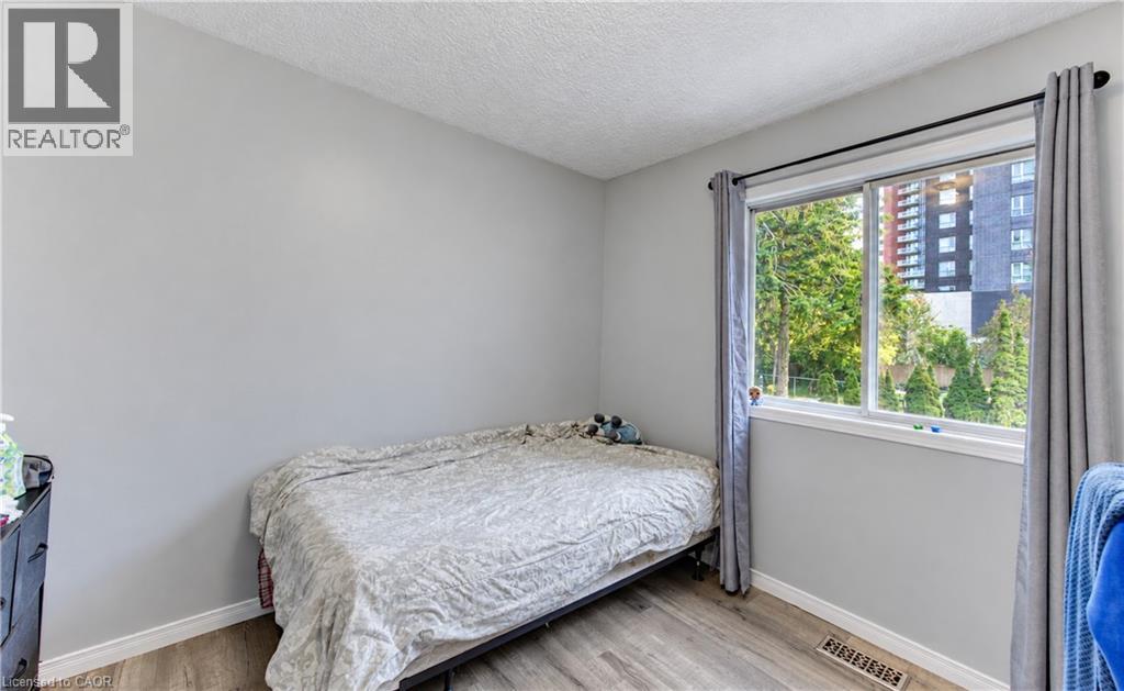 19 James Street, Waterloo, Ontario  N2J 2S8 - Photo 13 - 40867888