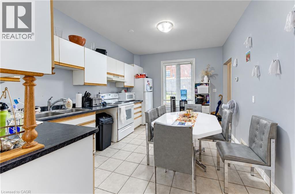 19 James Street, Waterloo, Ontario  N2J 2S8 - Photo 29 - 40867888