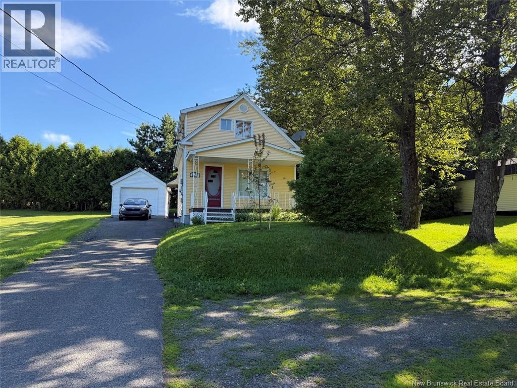 1129 Principale Street, Saint-Basile, New Brunswick  E7C 1M1 - Photo 1 - NB149852