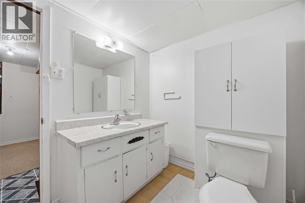 913 Wedgewood Avenue, Sarnia, Ontario  N7V 3E8 - Photo 34 - 26025621