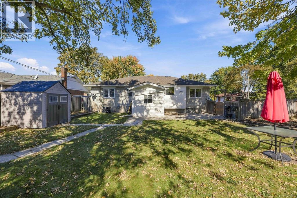 913 Wedgewood Avenue, Sarnia, Ontario  N7V 3E8 - Photo 41 - 26025621