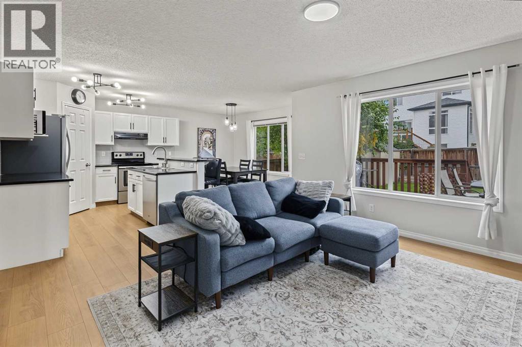 16 Evansbrooke Rise Nw, Calgary, Alberta  T3P 1C6 - Photo 1 - A2349267