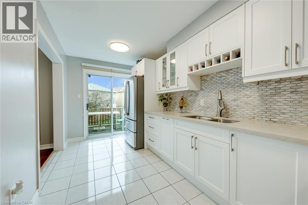19 Horned Owl Drive, Brampton, Ontario  L6R 1C6 - Photo 17 - 40872488