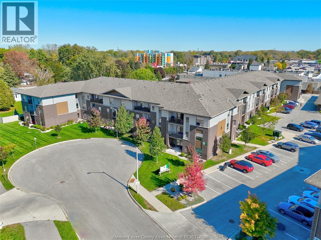 MLS# 26025652: 5840 NEWMAN Unit# 202, LaSalle, Canada