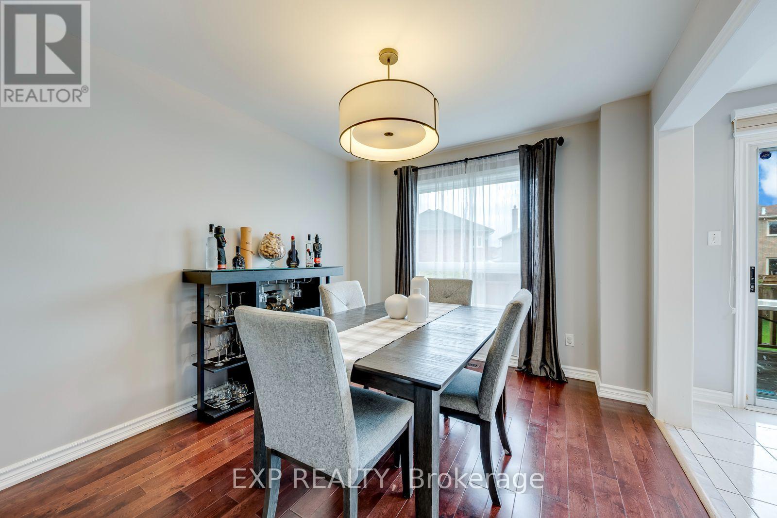 19 Horned Owl Drive, Brampton, Ontario  L6R 1C6 - Photo 9 - W14096582