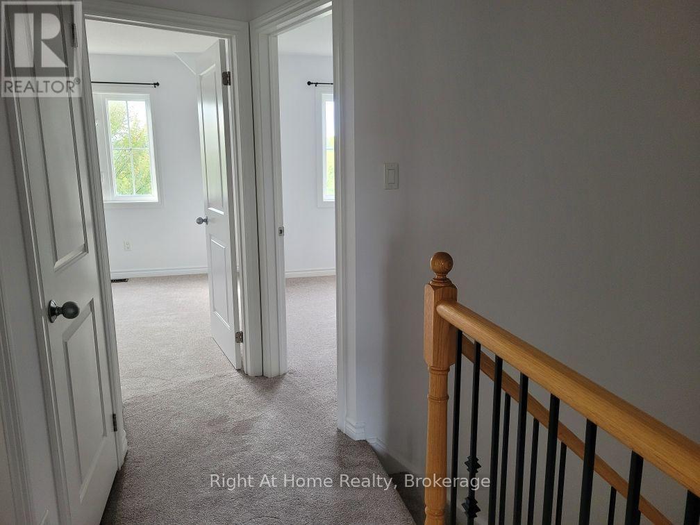 294 Brookhill Boulevard, Clarington, Ontario  L1C 0M1 - Photo 5 - E14096600