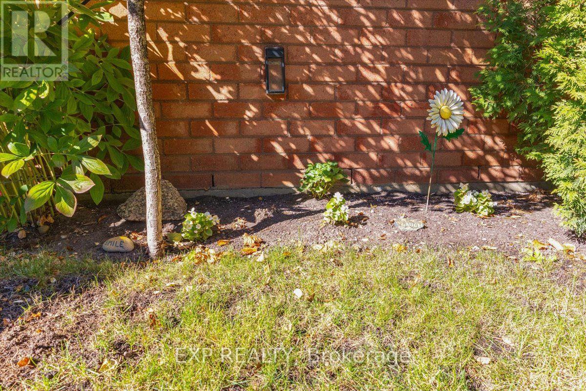 33 - 55 Fiddlers Green Road, London North, Ontario  N6H 4T8 - Photo 13 - X14096638