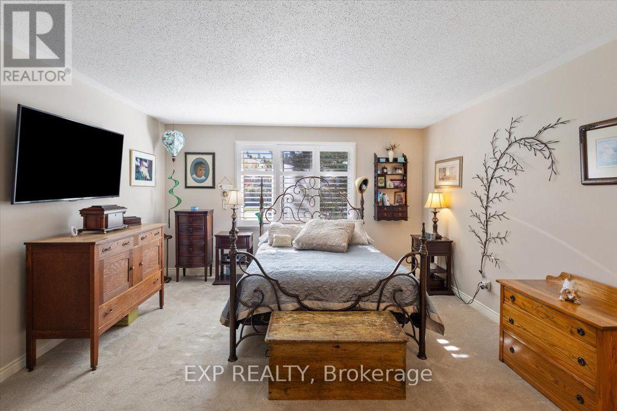 33 - 55 Fiddlers Green Road, London North, Ontario  N6H 4T8 - Photo 31 - X14096638