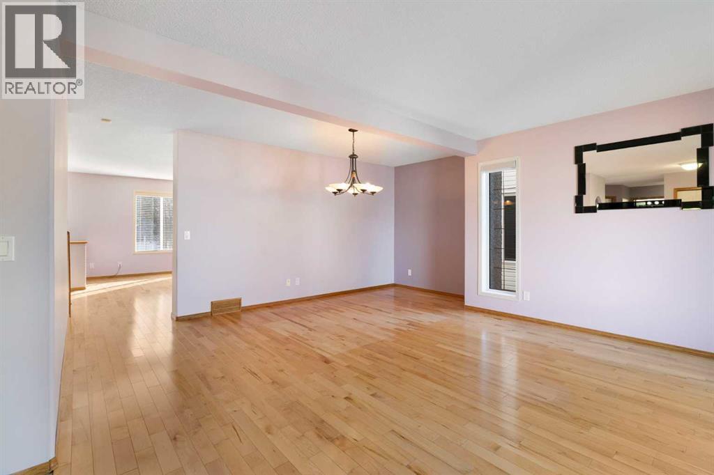12574 Douglas Woods Road, Calgary, Alberta  T2Z 3J1 - Photo 3 - A2353240