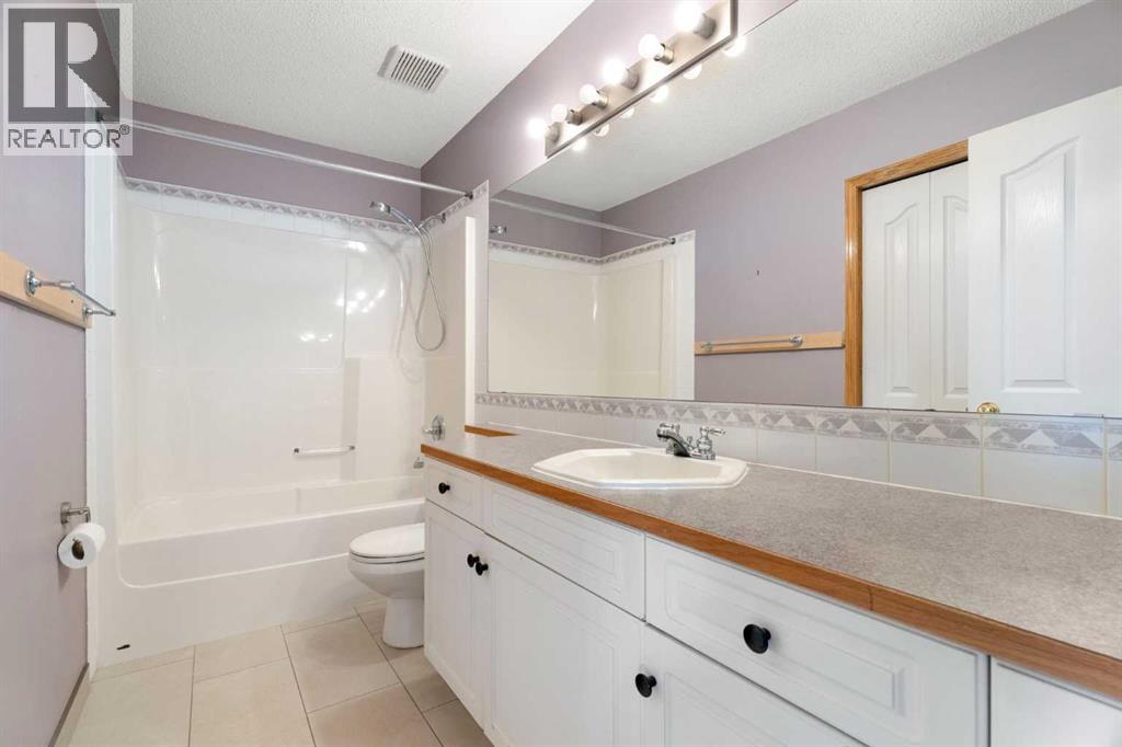 12574 Douglas Woods Road, Calgary, Alberta  T2Z 3J1 - Photo 30 - A2353240