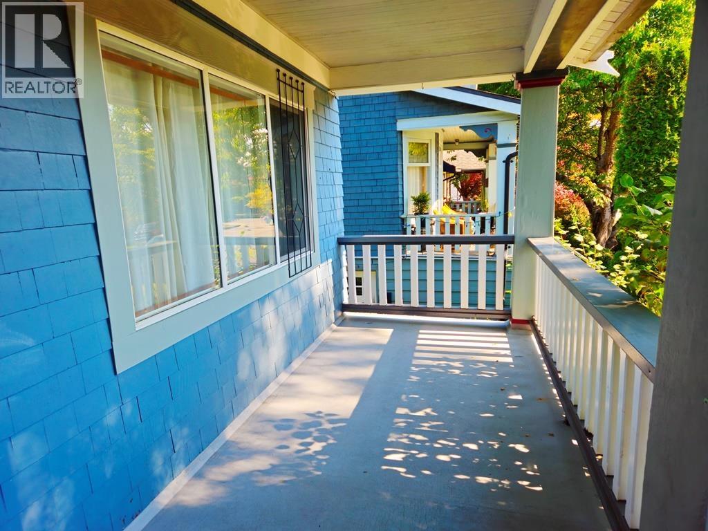 2155 Graveley Street, Vancouver, British Columbia  V5L 3B8 - Photo 5 - R3173636