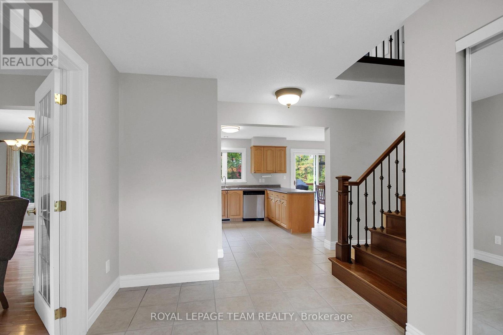 7089 Bush Drive, Ottawa, Ontario  K4P 1M8 - Photo 3 - X14096694