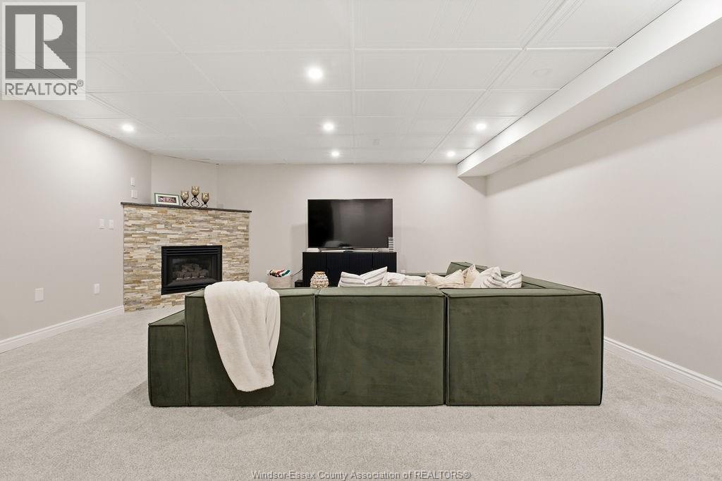 350 Tuscany Crescent, Tecumseh, Ontario  N8N 4W6 - Photo 39 - 26025649