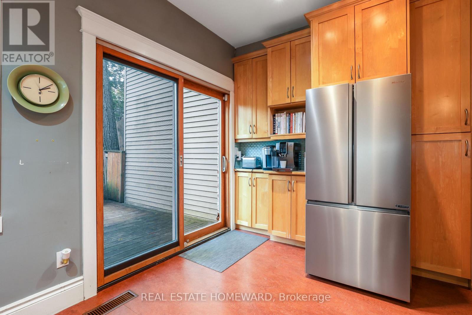 207 Waverley Road, Toronto, Ontario  M4L 3T4 - Photo 18 - E14096612