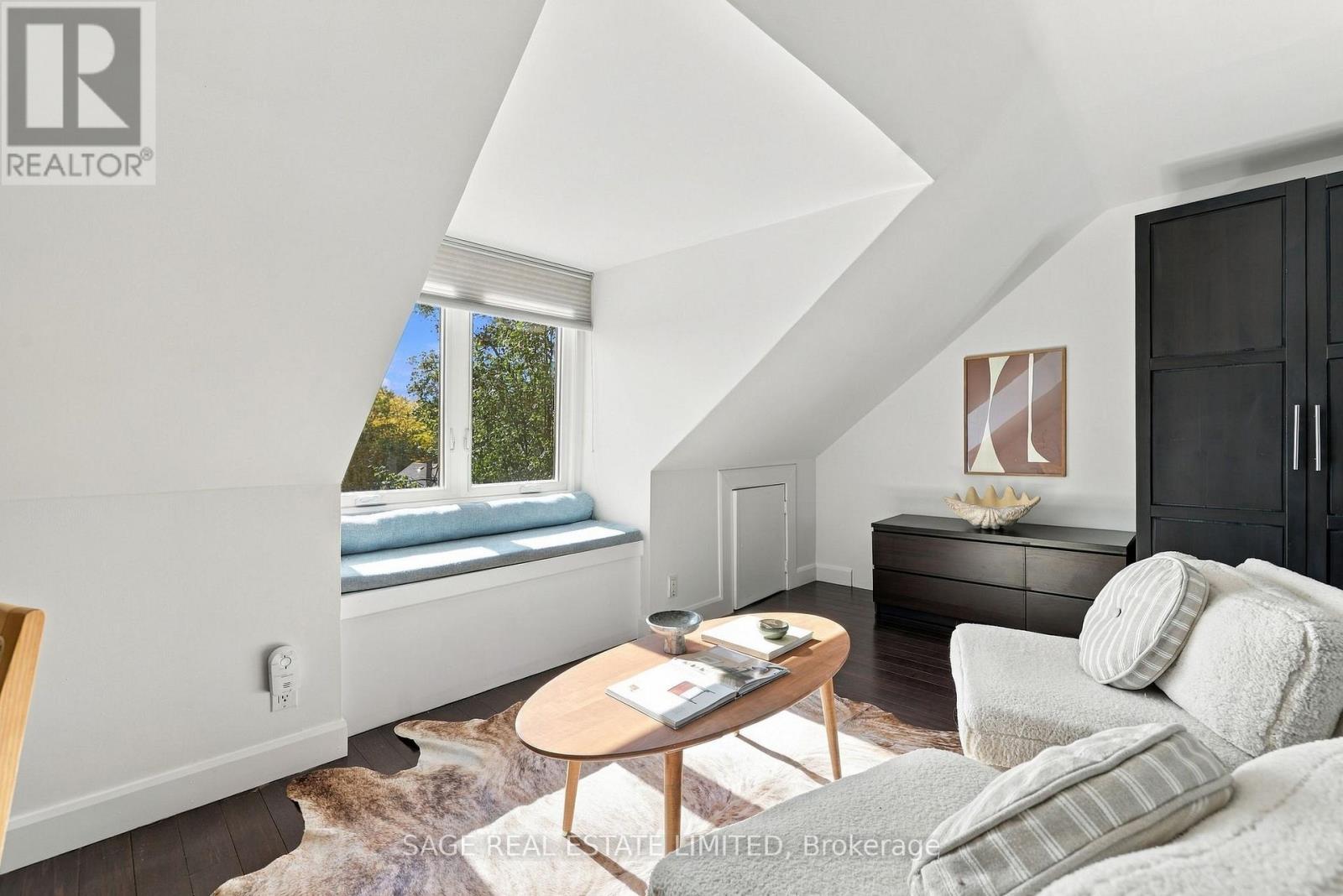 100 Dagmar Avenue, Toronto, Ontario  M4M 1W2 - Photo 33 - E14096666