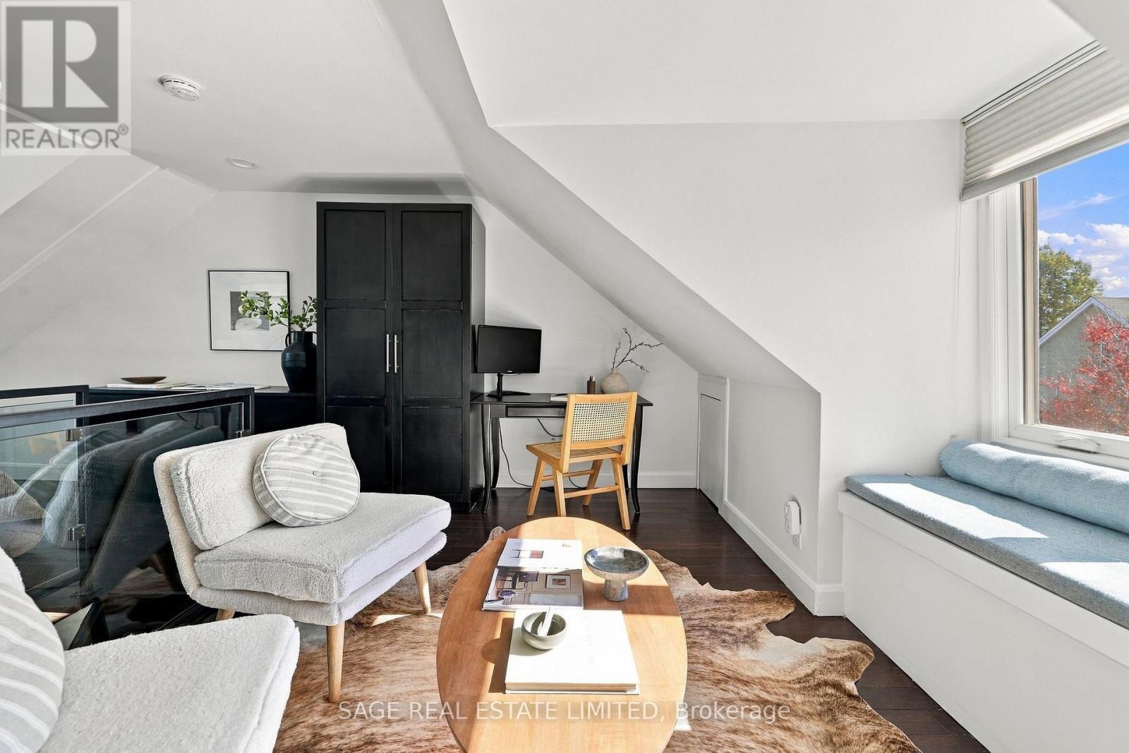 100 Dagmar Avenue, Toronto, Ontario  M4M 1W2 - Photo 34 - E14096666