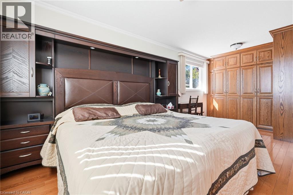 2432 Cyprus Avenue, Burlington, Ontario  L7P 1G6 - Photo 20 - 40872622