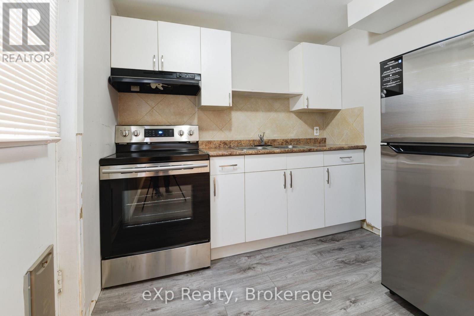 Lower - 475 Admiral Drive, London East (East I), Ontario  N5V 1J3 - Photo 2 - X14096594