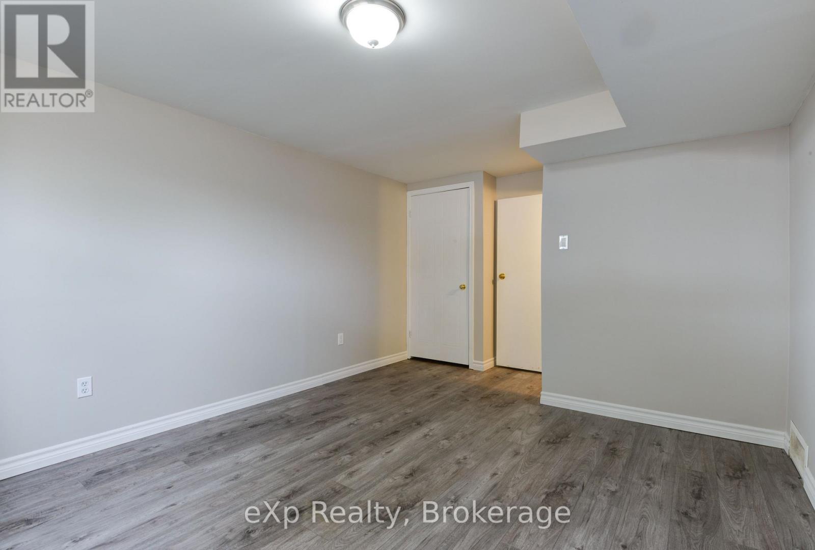Lower - 475 Admiral Drive, London East (East I), Ontario  N5V 1J3 - Photo 5 - X14096594