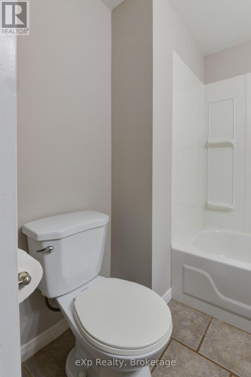 Lower - 475 Admiral Drive, London East (East I), Ontario  N5V 1J3 - Photo 9 - X14096594