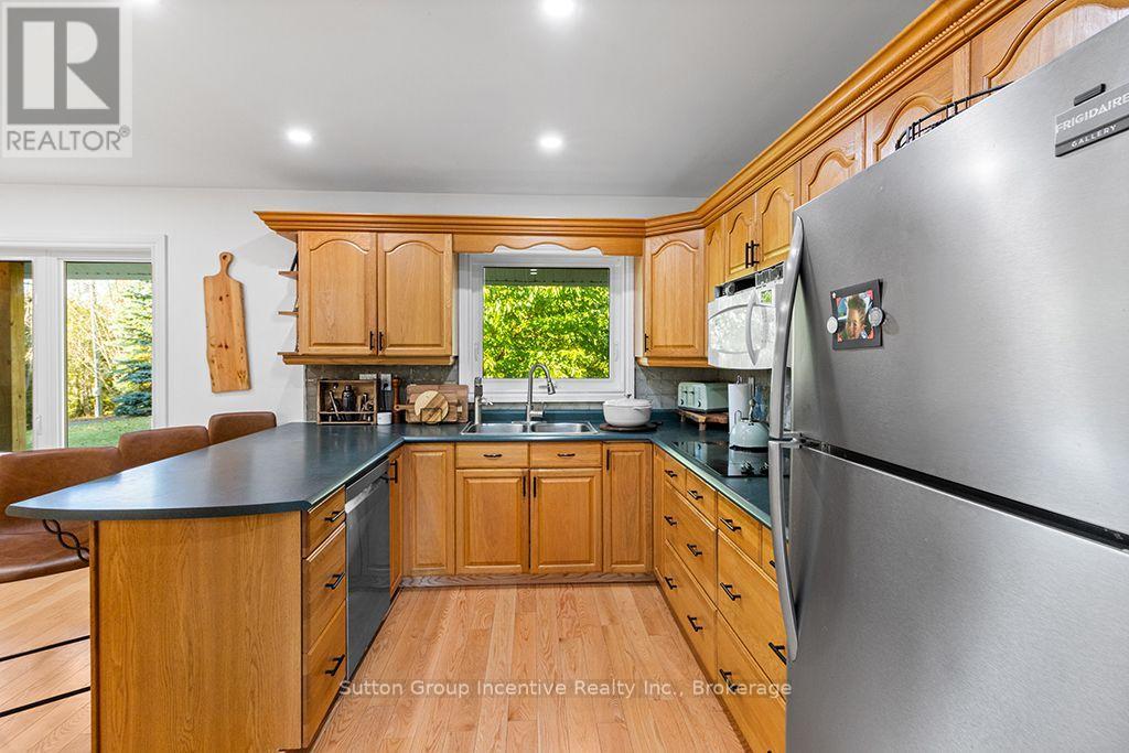 495377 Veterans Road South Road, Chatsworth, Ontario  N0C 1H0 - Photo 14 - X14096654